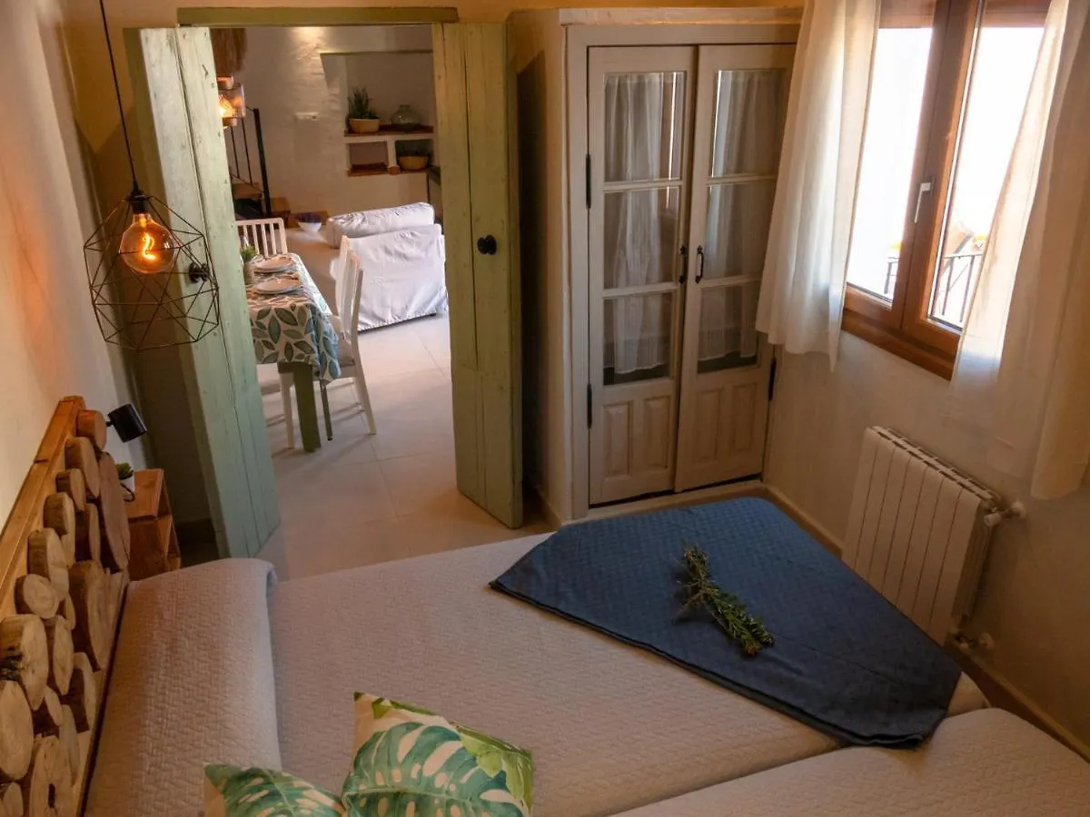 Apartment Alojamientos Biarritz La Piedra Fuenteheridos